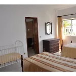 Portuguese Rustic Style With Private Pool Vilamoura
