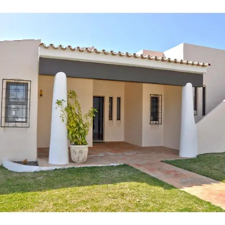 Villa Portuguese Rustic Style With Private Pool