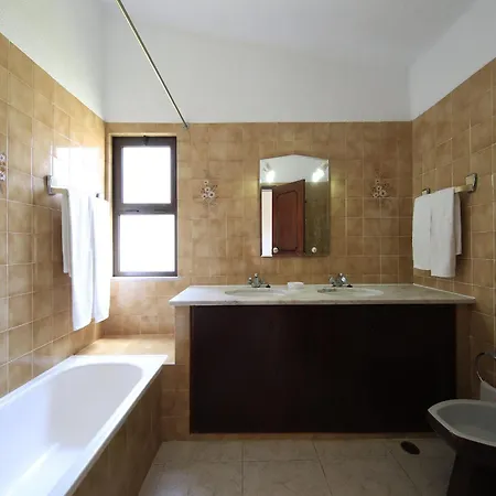Portuguese Rustic Style With Private Pool * Vilamoura